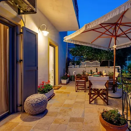 Marilu's, Paxos Port House Apartment