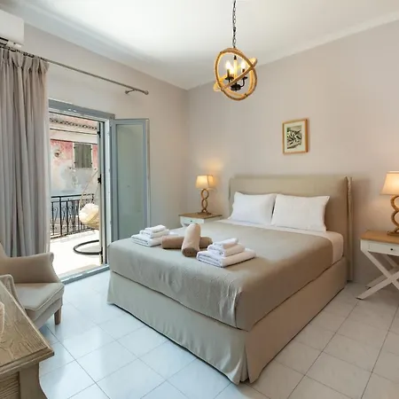 Marilu's, Paxos Port House Apartment