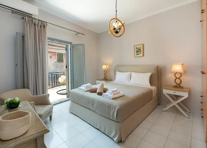 Marilu's, Paxos Port House Apartamento